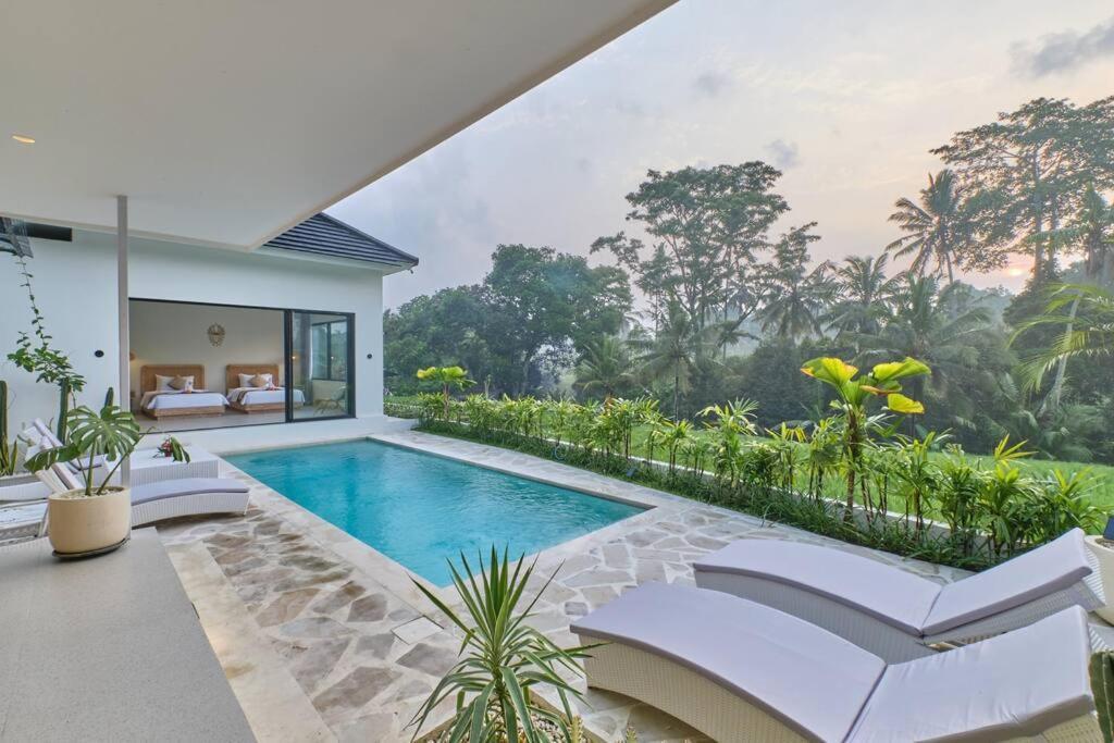 Newly! 3Bdr Modern Villa Close To Ubud Center Buitenkant foto